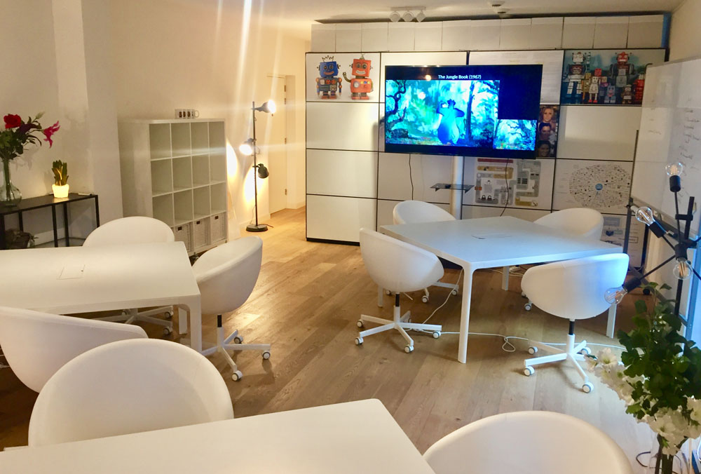 AI Cafe classroom